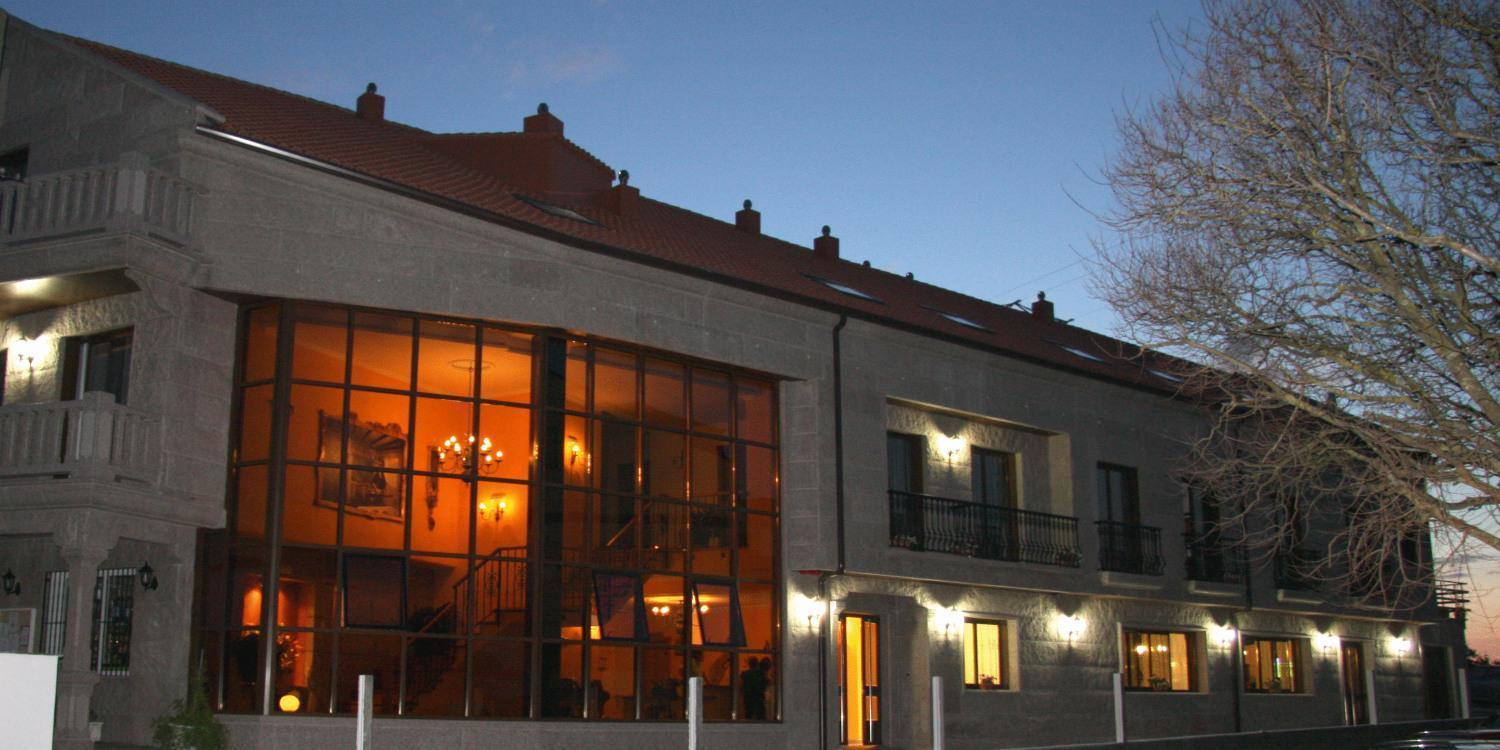 Gasthaus O Lar Da Avoa Cambados Exterior foto
